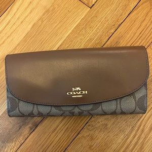 Coach wallet